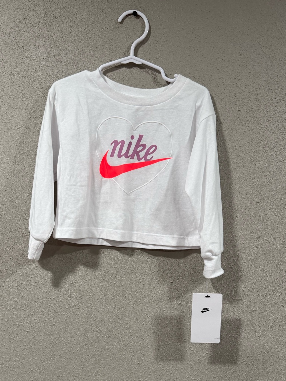 NWT Nike Girls' White Long-Sleeve Heart Logo Top